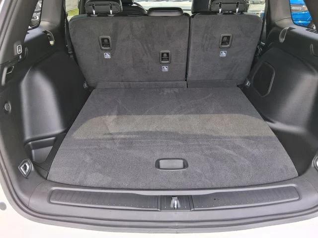 2026 Jeep Grand Cherokee Limited 4x2