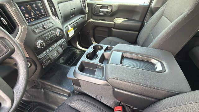 2026 GMC Sierra 2500HD Crew Cab, Long Bed, Pro, 4WD