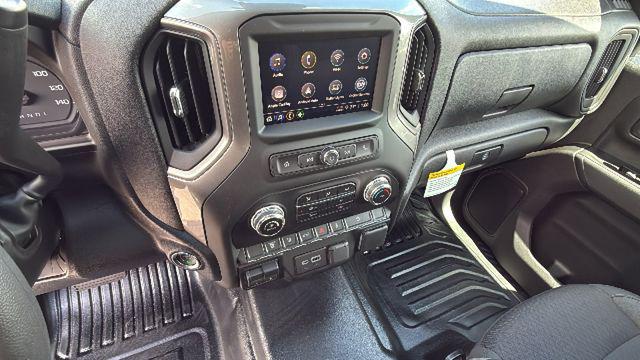 2026 GMC Sierra 2500HD Crew Cab, Long Bed, Pro, 4WD