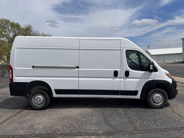 2025 Ram ProMaster 2500 Cargo Van Tradesman High Roof 159" WB w/Pass Seat