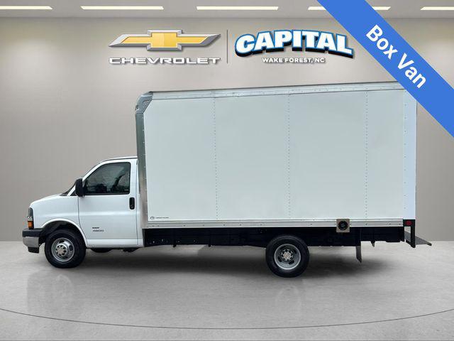 2026 Chevrolet Express Cutaway 4500 Van