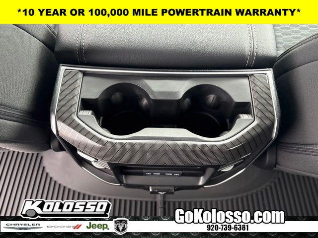 2026 Ram 1500 Big Horn Crew Cab 4x4 5'7" Box