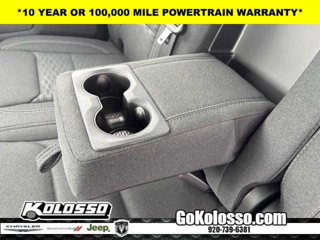 2026 Ram 1500 Big Horn Crew Cab 4x4 5'7" Box