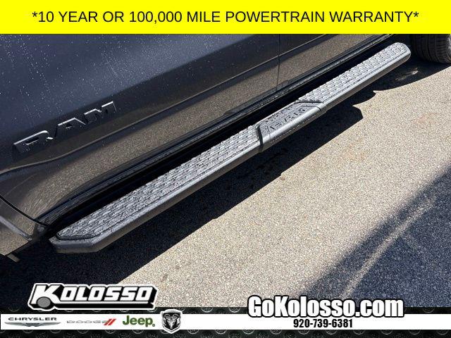 2026 Ram 1500 Laramie Crew Cab 4x4 5'7" Box