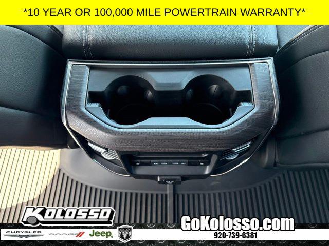 2026 Ram 1500 Laramie Crew Cab 4x4 5'7" Box