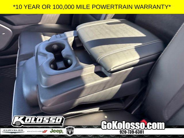 2026 Ram 1500 Laramie Crew Cab 4x4 5'7" Box