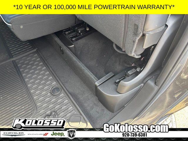 2026 Ram 1500 Laramie Crew Cab 4x4 5'7" Box