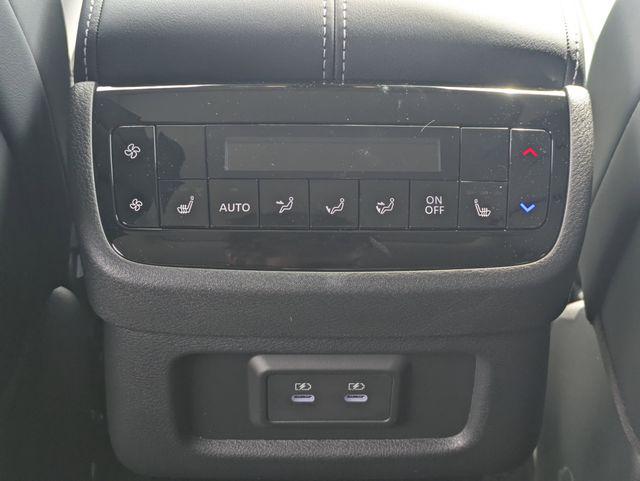 2026 INFINITI QX80 LUXE AWD
