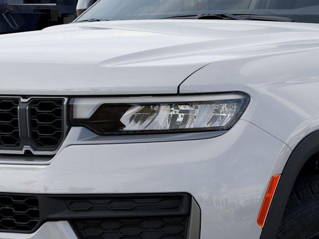 2026 Jeep Grand Cherokee Altitude 4x4