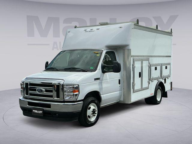 2025 Ford E-350 Cutaway Base for sale in Winchester, VA