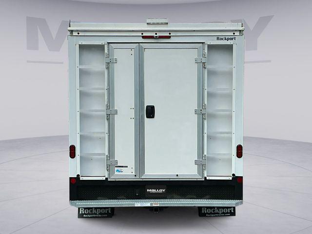 2025 Ford E-350 Cutaway Base