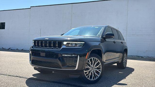 2026 Jeep Grand Cherokee GRAND CHEROKEE SUMMIT 4X4 2026 Jeep Grand Cherokee GRAND CHEROKEE SUMMIT 4X4