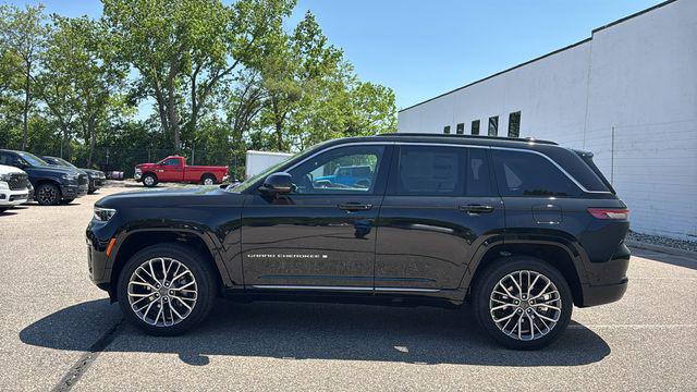 2026 Jeep Grand Cherokee GRAND CHEROKEE SUMMIT 4X4 2026 Jeep Grand Cherokee GRAND CHEROKEE SUMMIT 4X4