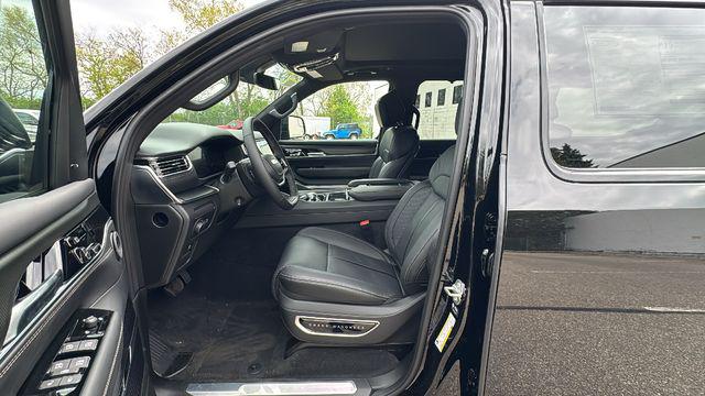 2026 Jeep Grand Wagoneer Summit Obsidian 4x4