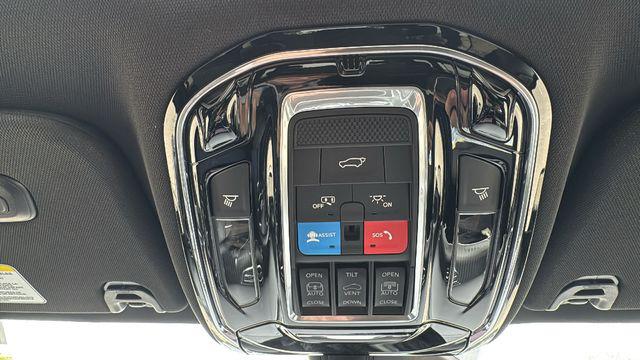 2026 Jeep Grand Wagoneer Summit Obsidian 4x4