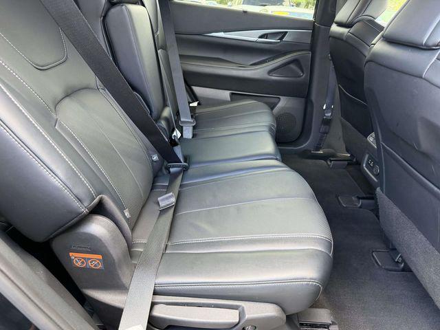2023 INFINITI QX60 LUXE AWD