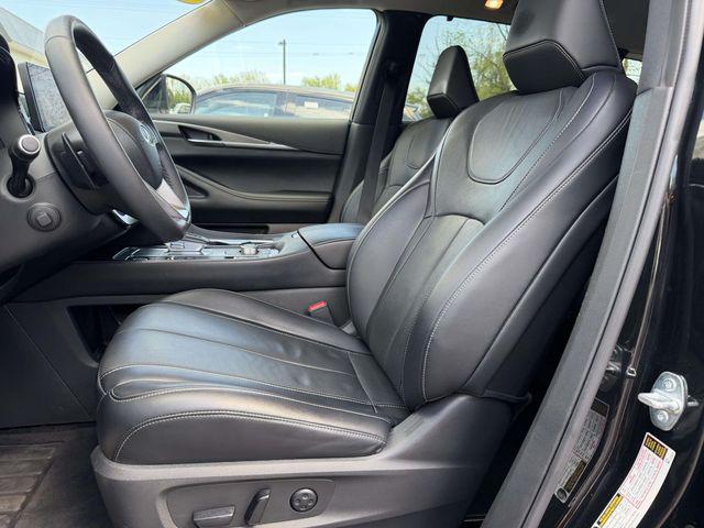 2023 INFINITI QX60 LUXE AWD