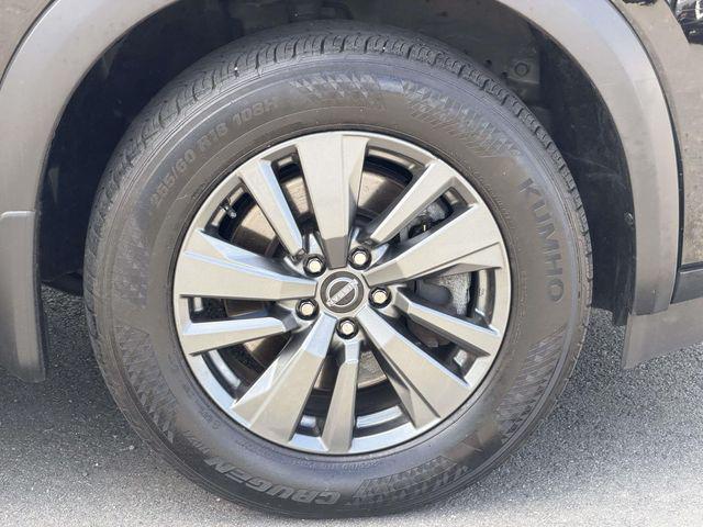 2023 Nissan Pathfinder SV 4WD