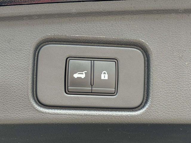 2023 Nissan Pathfinder SV 4WD