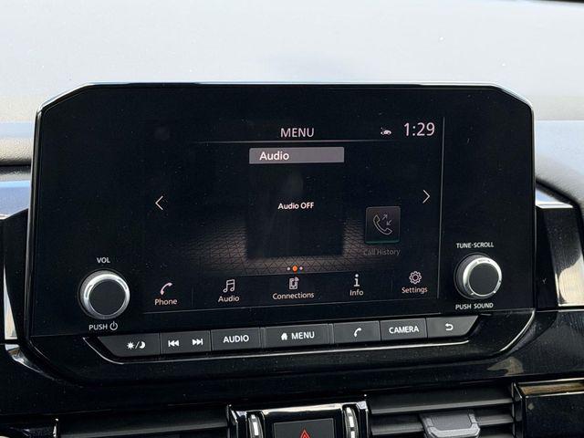 2023 Nissan Pathfinder SV 4WD