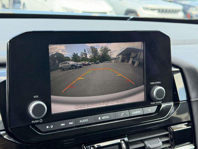 2023 Nissan Pathfinder SV 4WD