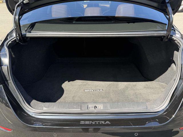 2024 Nissan Sentra SV Xtronic CVT