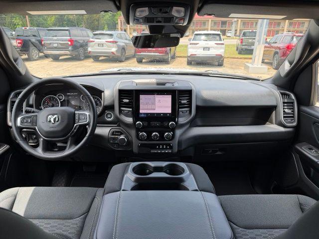 2026 Ram 1500 Tradesman Crew Cab 4x4 5'7" Box