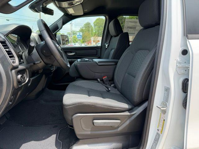 2026 Ram 1500 Tradesman Crew Cab 4x4 5'7" Box