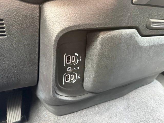 2026 Ram 1500 Tradesman Crew Cab 4x4 5'7" Box
