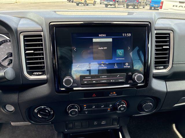 2022 Nissan Frontier Crew Cab SV 4x4