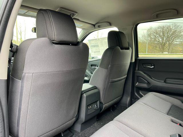 2026 Nissan Frontier Crew Cab SV 4x4