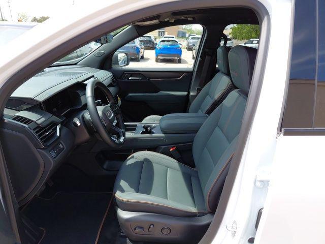 2026 GMC Acadia AT4 AWD