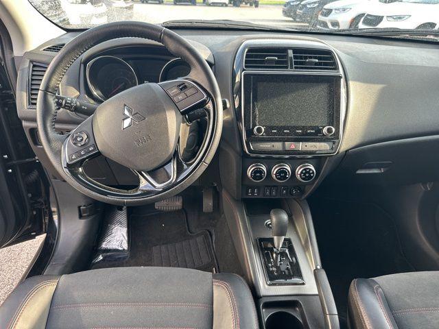 2025 Mitsubishi Outlander Sport Unknown