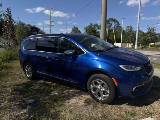 2021 Chrysler Pacifica Limited AWD