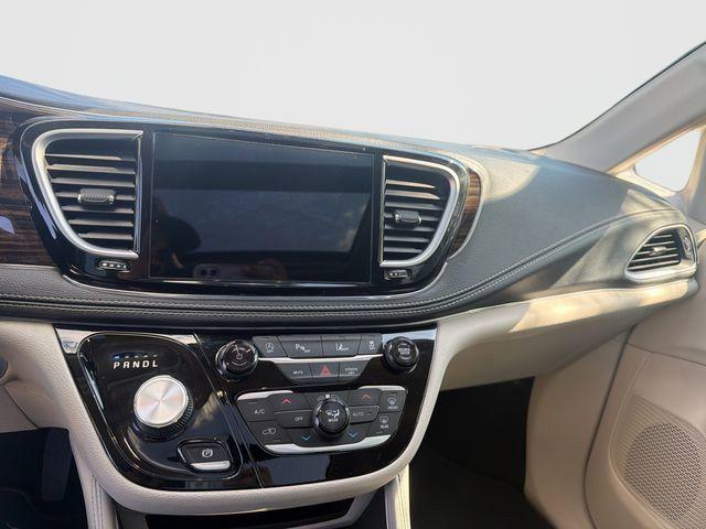 2021 Chrysler Pacifica Limited AWD
