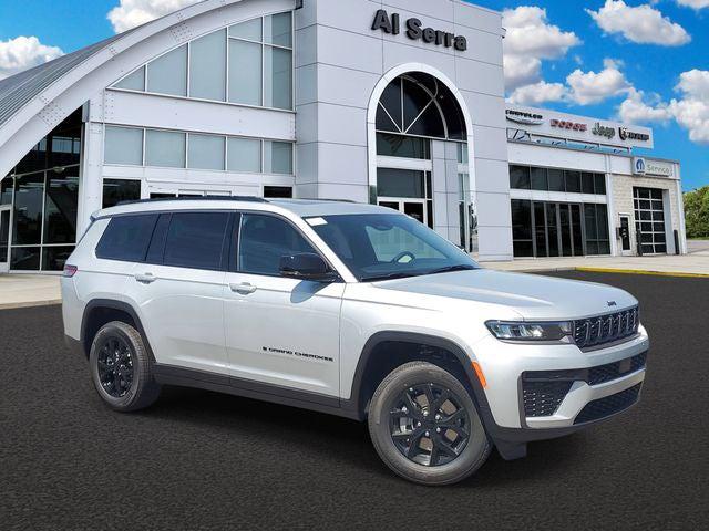2026 Jeep Grand Cherokee Altitude 4x4 for sale in Grand Blanc, MI