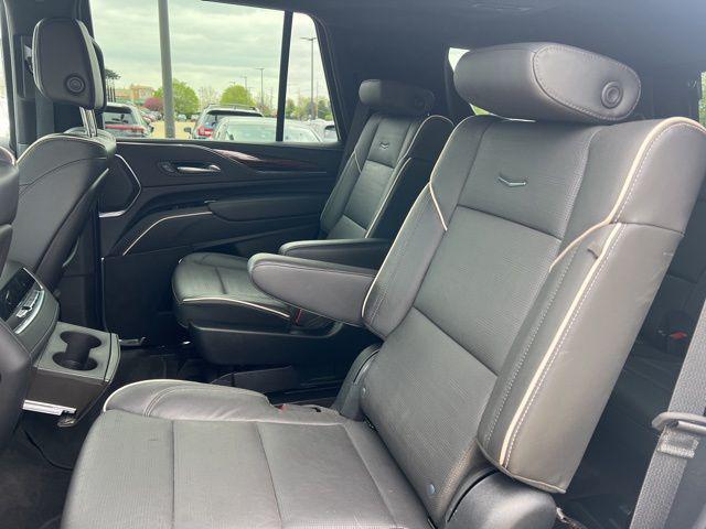 2023 Cadillac Escalade 4WD Premium Luxury