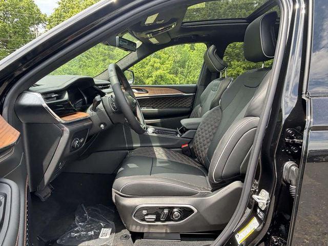2026 Jeep Grand Cherokee Summit 4x4