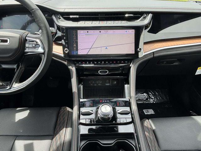2026 Jeep Grand Cherokee Summit 4x4