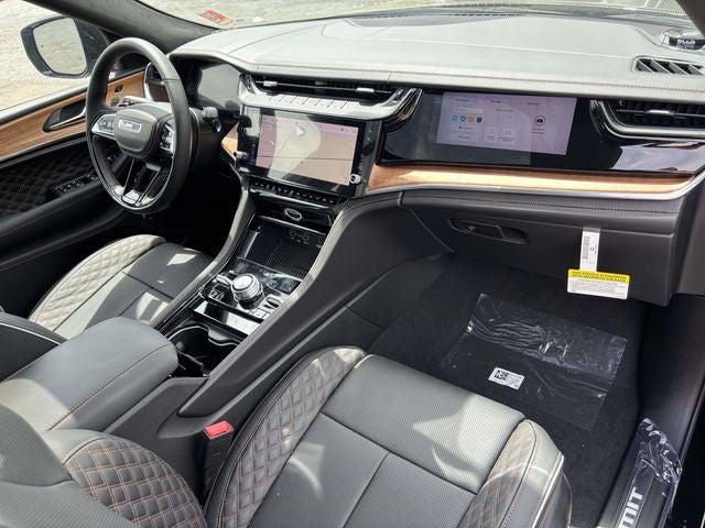 2026 Jeep Grand Cherokee Summit 4x4