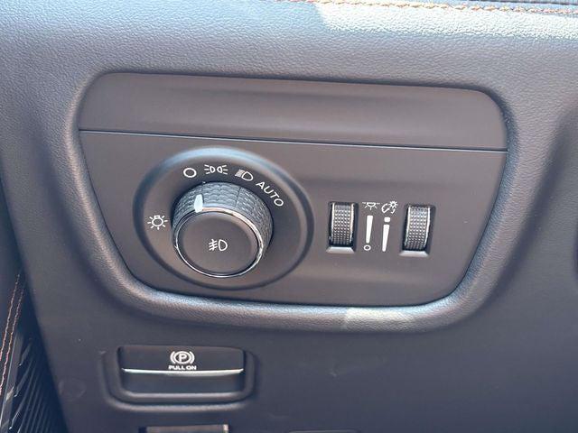 2026 Jeep Grand Cherokee Summit 4x4