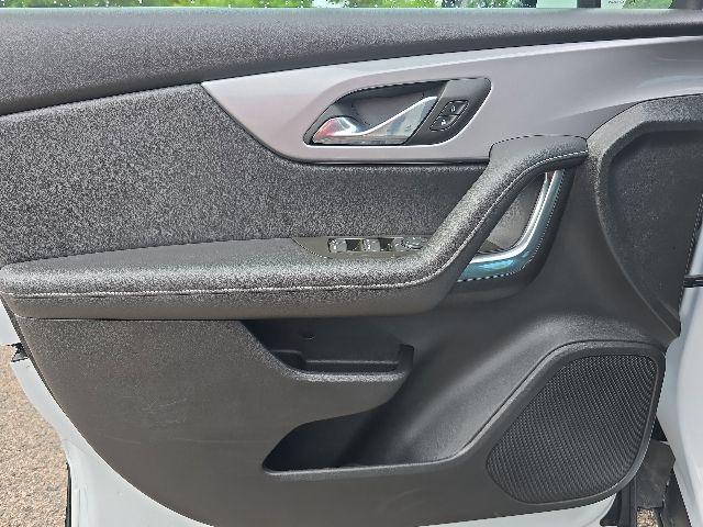 2025 Chevrolet Blazer FWD 2LT