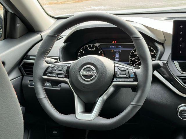2026 Nissan Altima SR FWD