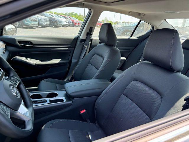 2026 Nissan Altima SR FWD