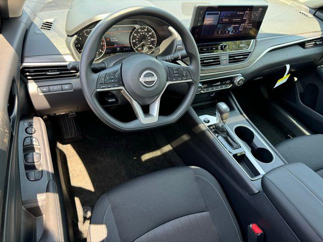 2026 Nissan Altima SR FWD