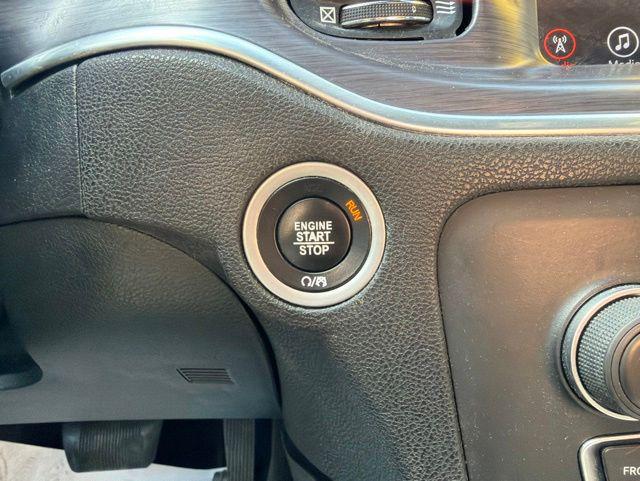 2017 Dodge Charger SXT AWD