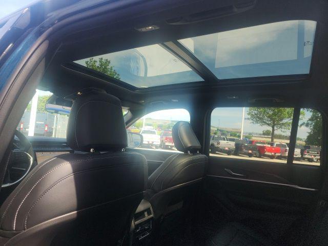 2026 Jeep Grand Cherokee GRAND CHEROKEE LIMITED 4X4 2026 Jeep Grand Cherokee GRAND CHEROKEE LIMITED 4X4