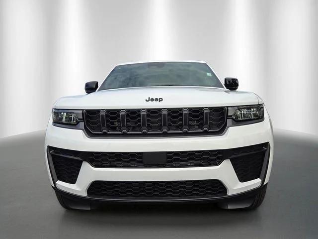 2026 Jeep Grand Cherokee L GRAND CHEROKEE L LAREDO ALTITUDE 4X4