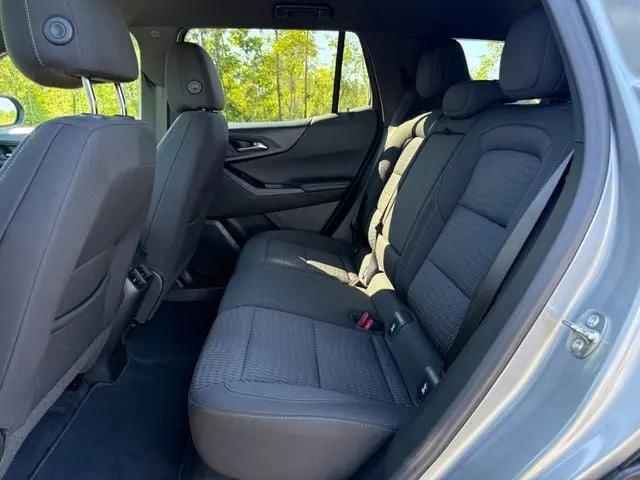 2025 Chevrolet Equinox FWD LT
