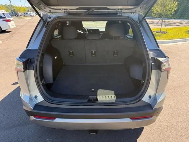 2025 Chevrolet Equinox FWD LT